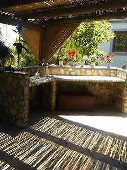 Iris Guest house